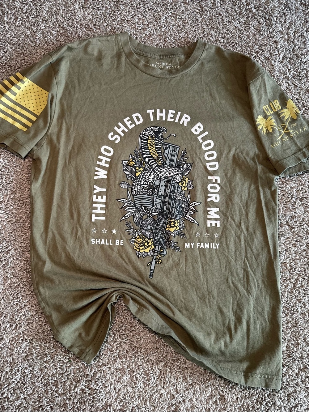 Men’s grunt style tee